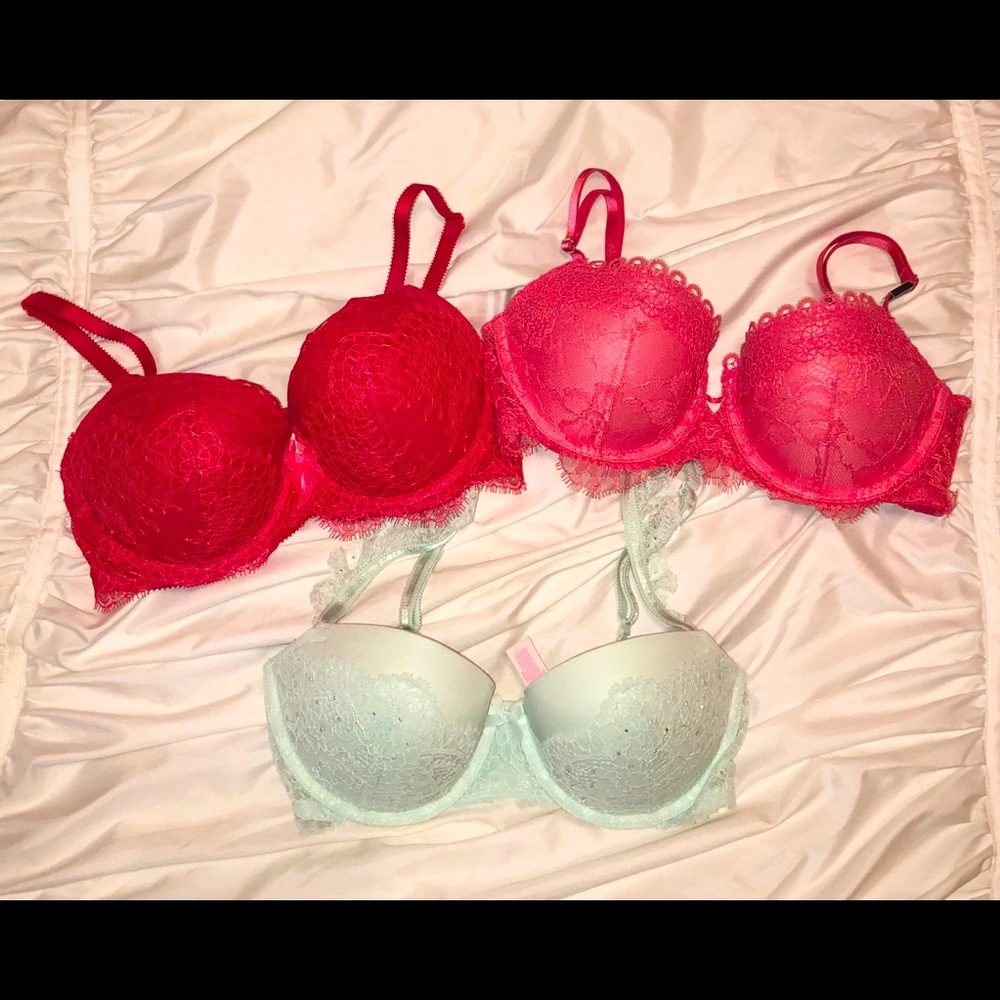 32D Victoria’s Secret Bras